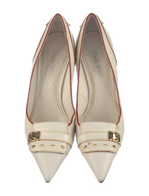 Louis Vuitton Leather Studded Accents Pumps