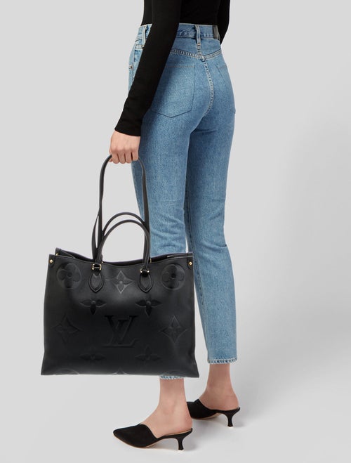 Louis Vuitton LV Monogram OnTheGo MM