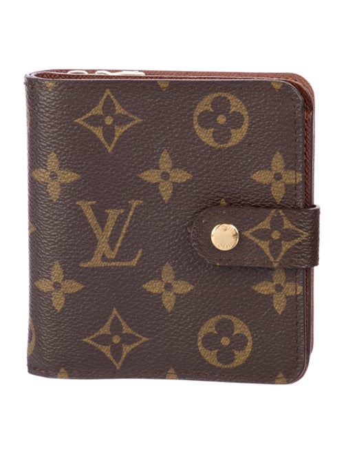 Louis Vuitton 2008 LV Monogram Compact Zippé Wallet