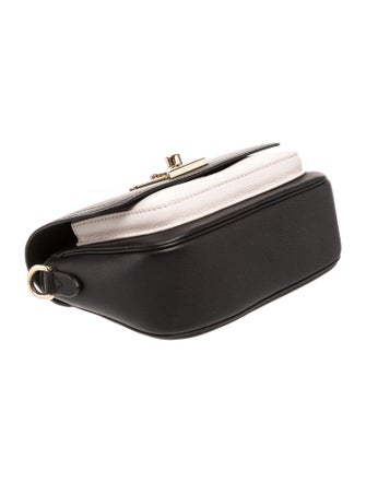 Louis Vuitton LV Monogram LockMe Tender