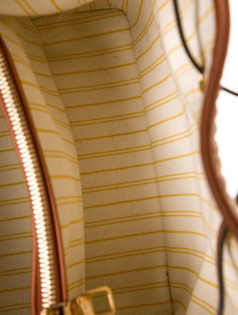 Louis Vuitton Monogram Giant Néonoé MM