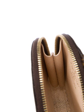 Louis Vuitton 2019 LV Monogram Wallet