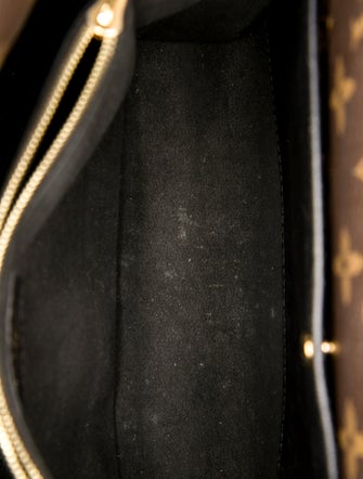 Louis Vuitton LV Monogram Double V