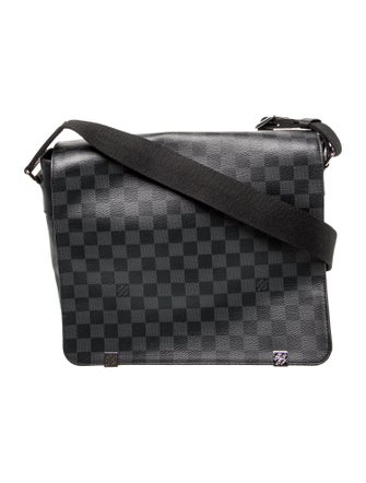 Louis Vuitton Damier Graphite District PM