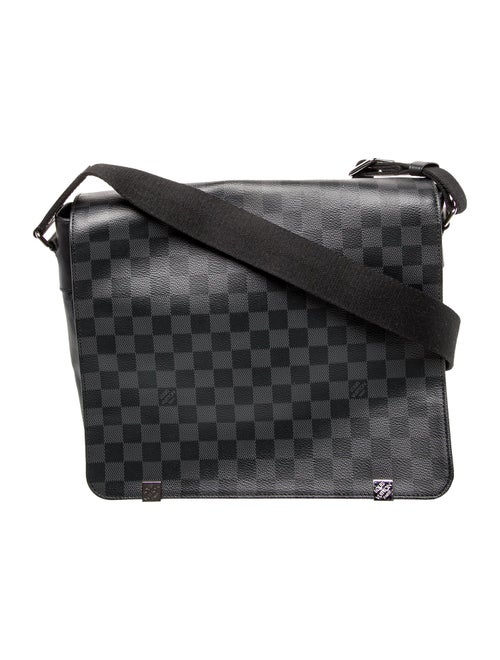 Louis Vuitton Damier Graphite District PM