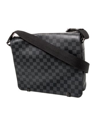 Louis Vuitton Damier Graphite District PM