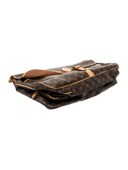 Louis Vuitton LV Monogram Sac Chasse Hunting Bag