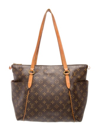 Louis Vuitton LV Monogram Totally MM