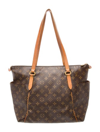 Louis Vuitton LV Monogram Totally MM