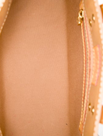 Louis Vuitton Monogram Reade PM