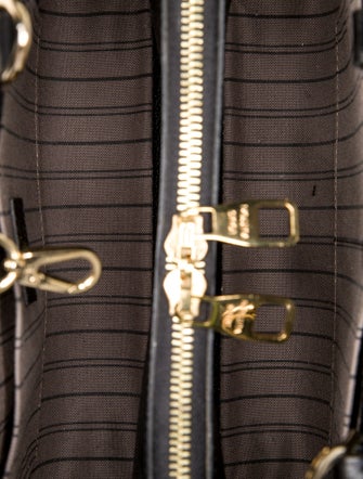 Louis Vuitton Monogram Montaigne BB