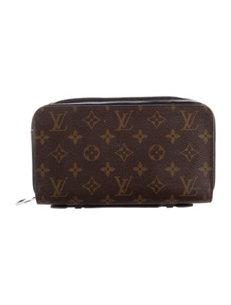 Louis Vuitton 2020 LV Monogram Organizer de Voyage Wallet