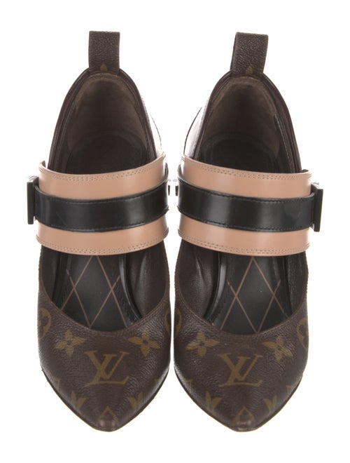 Louis Vuitton LV Monogram Pumps