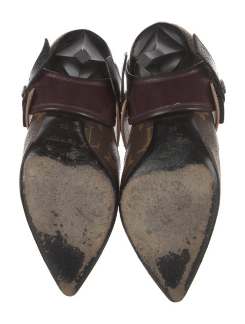 Louis Vuitton LV Monogram Pumps