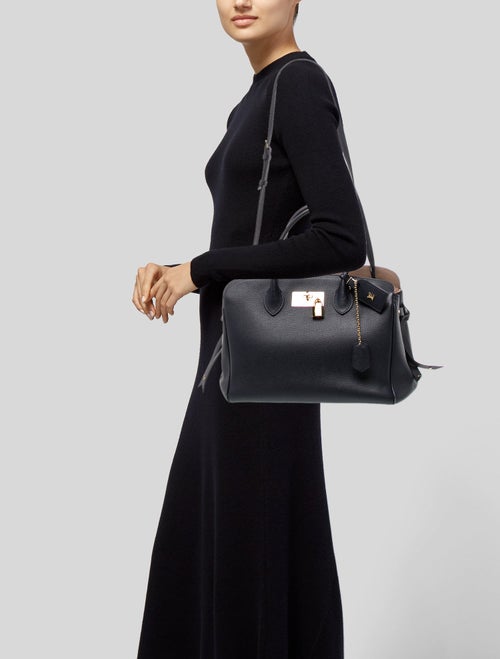 Louis Vuitton Taurillon Leather Milla MM