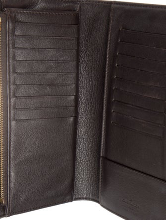 Louis Vuitton Monogram Pattern Mahina Leather Amelia Wallet