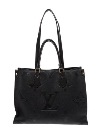 Louis Vuitton Monogram Giant OnTheGo MM