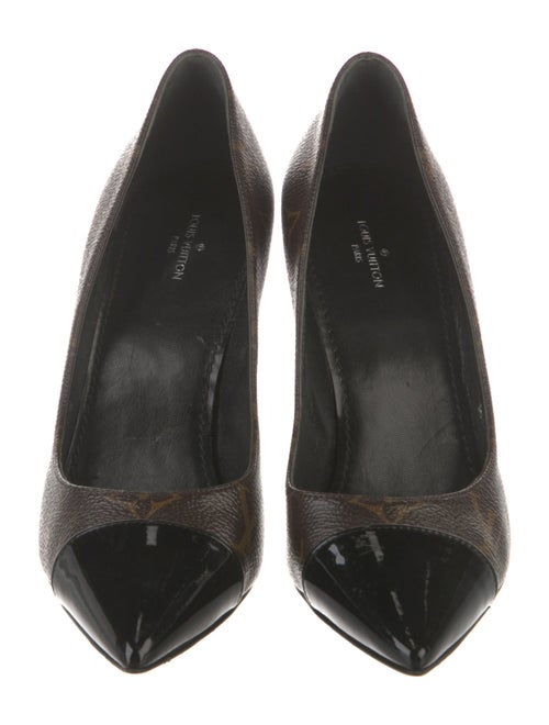 Louis Vuitton LV Monogram Pumps