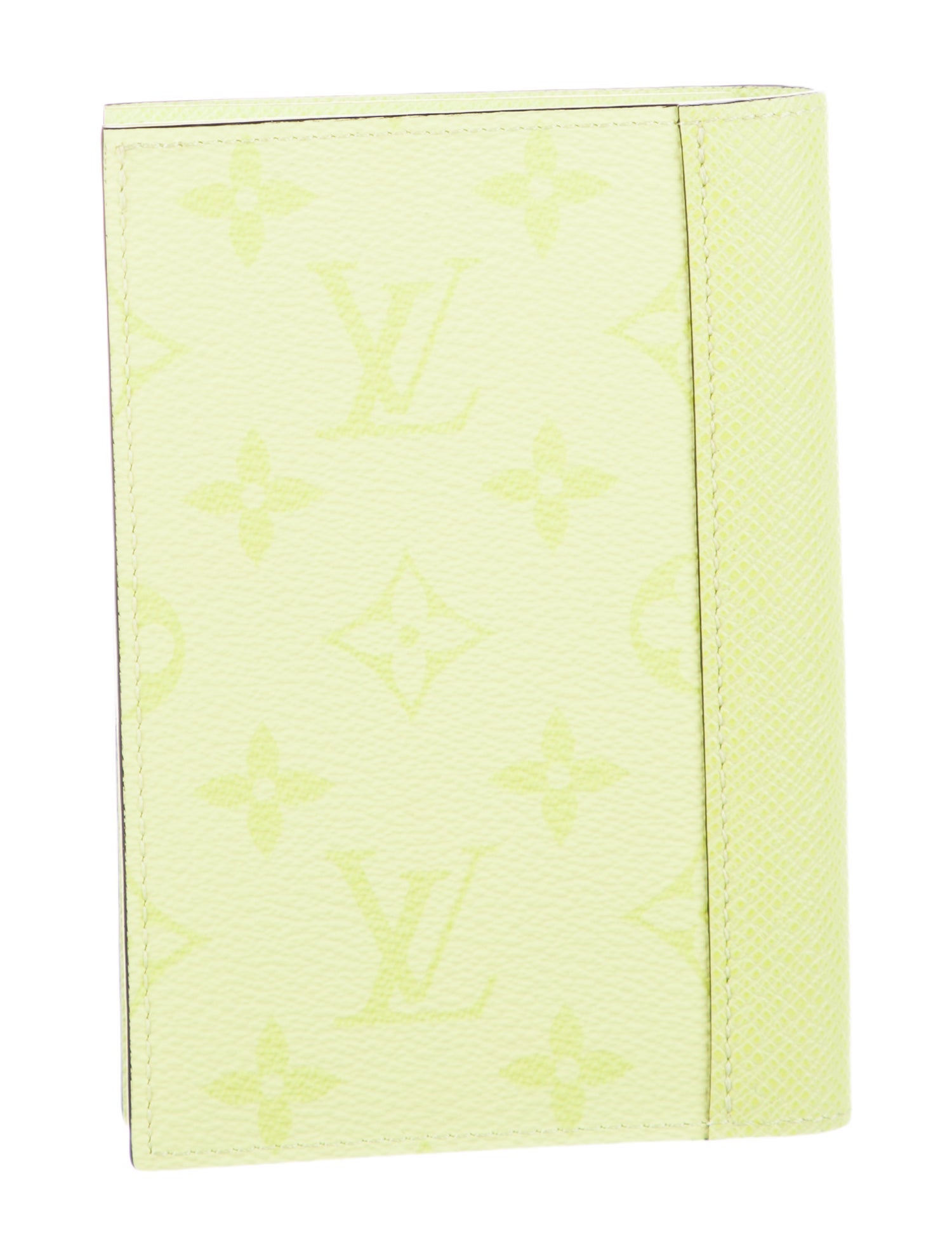 Louis Vuitton Taïgarama Passport Cover