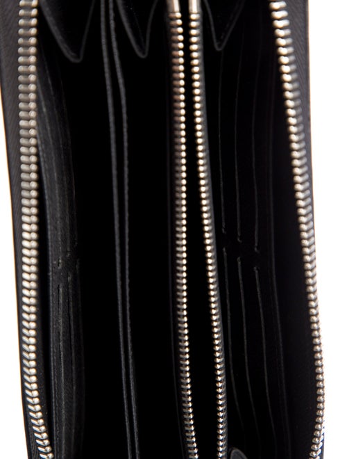 Louis Vuitton 2018 LV Monogram Zippy Wallet