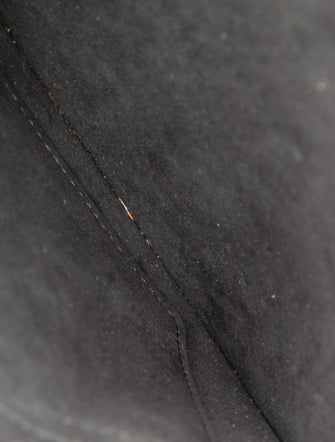 Louis Vuitton Epi Leather Neverfull Pouch