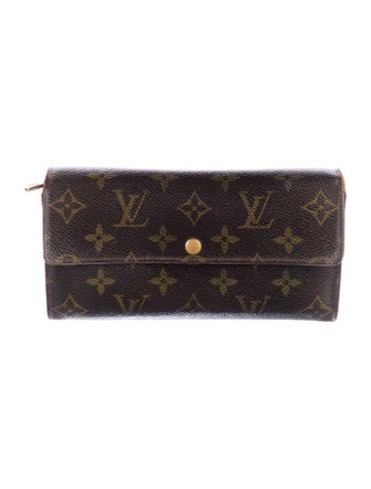 Louis Vuitton 2004 LV Monogram Wallet