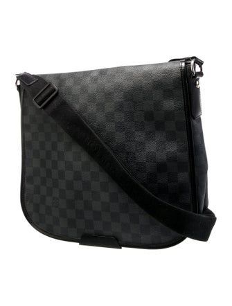 Louis Vuitton Damier Graphite Daniel MM