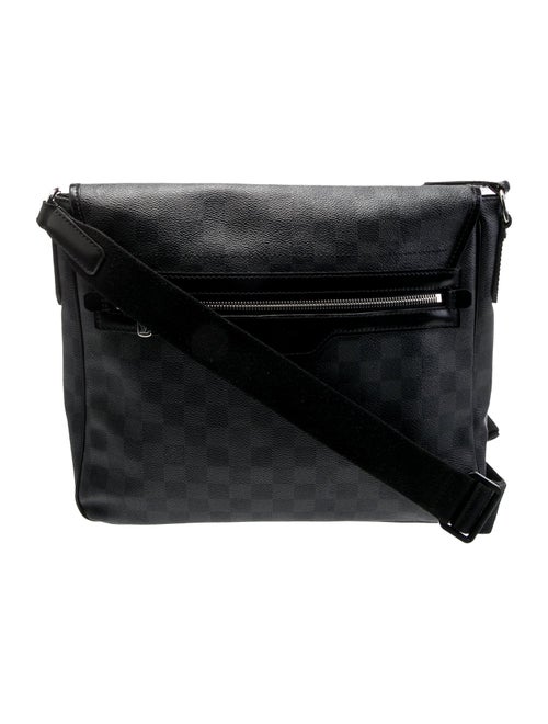 Louis Vuitton Damier Graphite Daniel MM