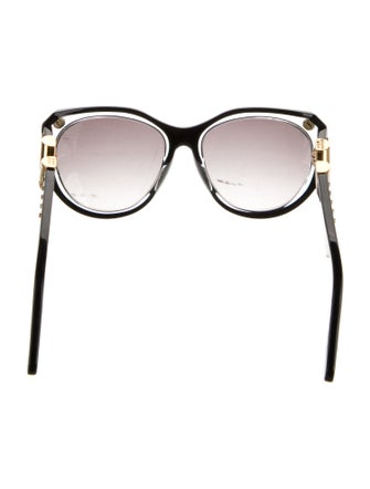 Louis Vuitton 2021 Cat-Eye Sunglasses