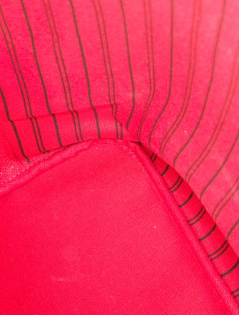 Louis Vuitton LV Monogram Neverfull w/Pouch MM 2022