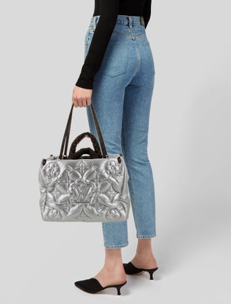 Louis Vuitton Monogram Giant Pillow Onthego GM