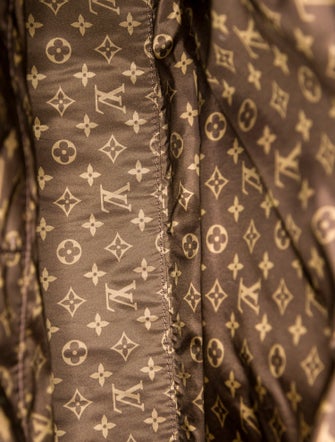 Louis Vuitton Monogram Giant Pillow Onthego GM