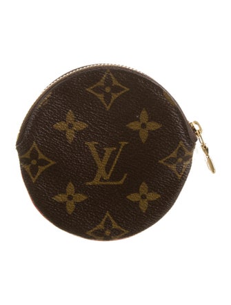 Louis Vuitton 2020 LV Monogram Round Coin Purse