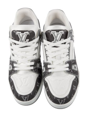 Louis Vuitton 2025 LV Monogram Sneakers
