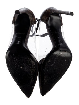 Louis Vuitton LV Monogram Pumps