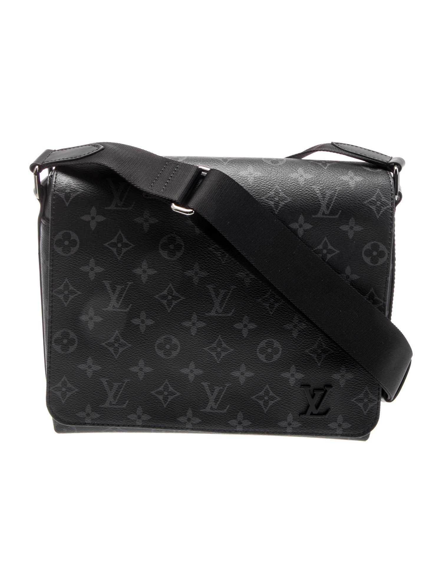 Louis Vuitton Monogram Eclipse District PM