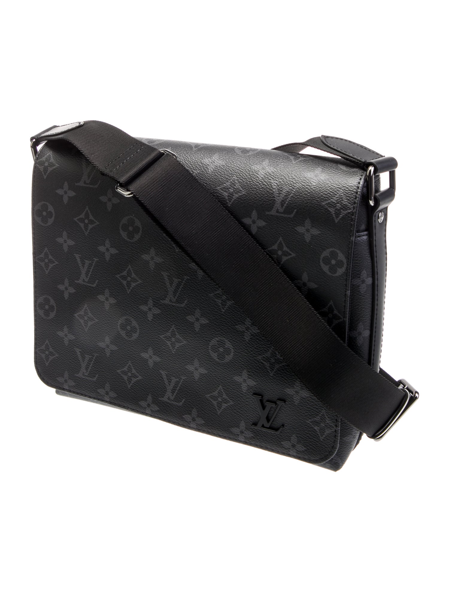 Louis Vuitton Monogram Eclipse District PM