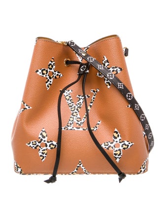 Louis Vuitton Monogram Giant Néonoé MM