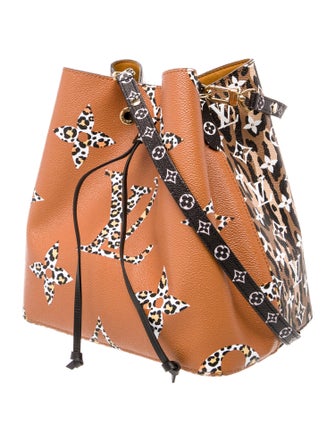 Louis Vuitton Monogram Giant Néonoé MM