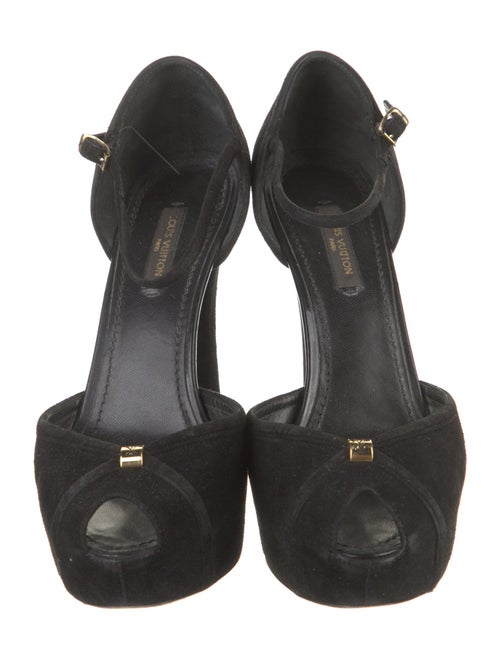 Louis Vuitton Suede D'Orsay Pumps