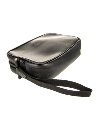 Louis Vuitton Taiga Leather Kaluga