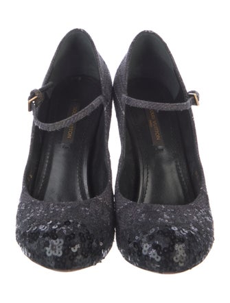Louis Vuitton Sequin Embellishments Pumps
