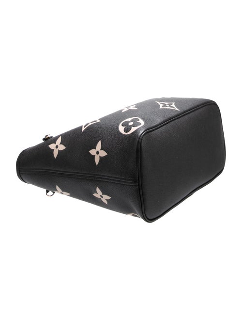 Louis Vuitton Monogram Giant Neverfull w/Pouch MM