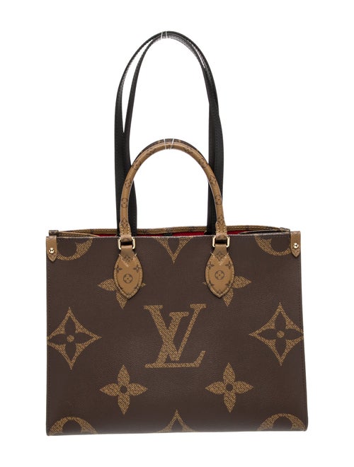 Louis Vuitton Monogram Giant OnTheGo MM