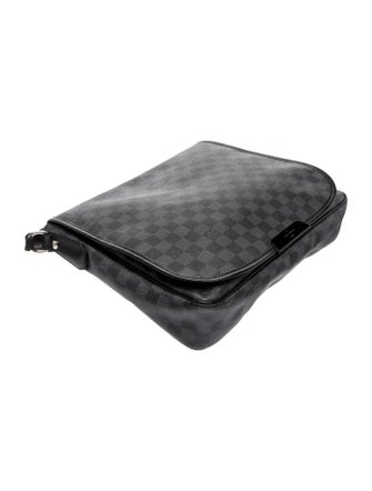 Louis Vuitton Damier Graphite Messenger Bag