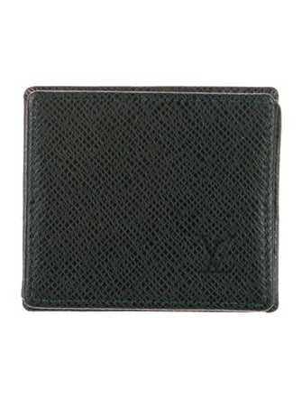 Louis Vuitton Taiga Leather Wallet