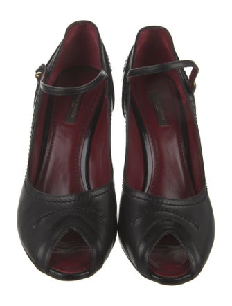 Louis Vuitton Leather Pumps