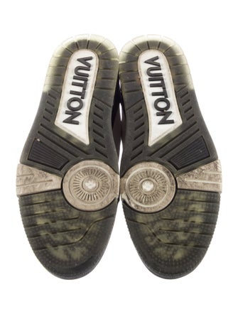 Louis Vuitton 2021 LV Monogram Sneakers