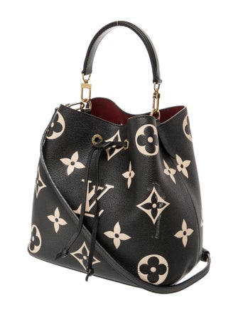 Louis Vuitton Monogram Giant Néonoé MM