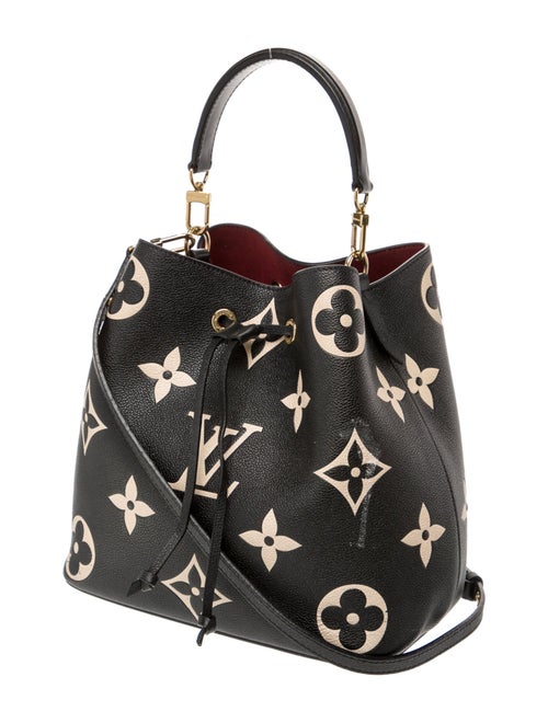 Louis Vuitton Monogram Giant Néonoé MM